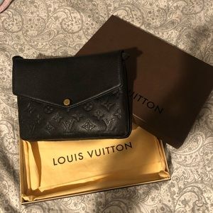 Authentic Louis Vuitton Twinset Noir